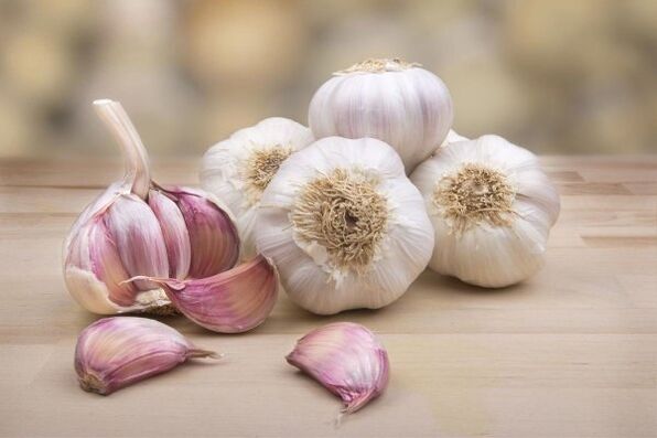 Hypertensive garlic